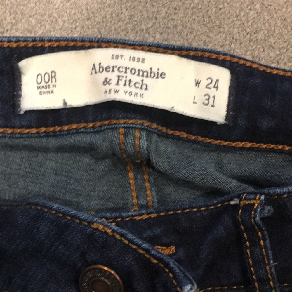 Abercrombie & Fitch indigo jeans. Size OOR
